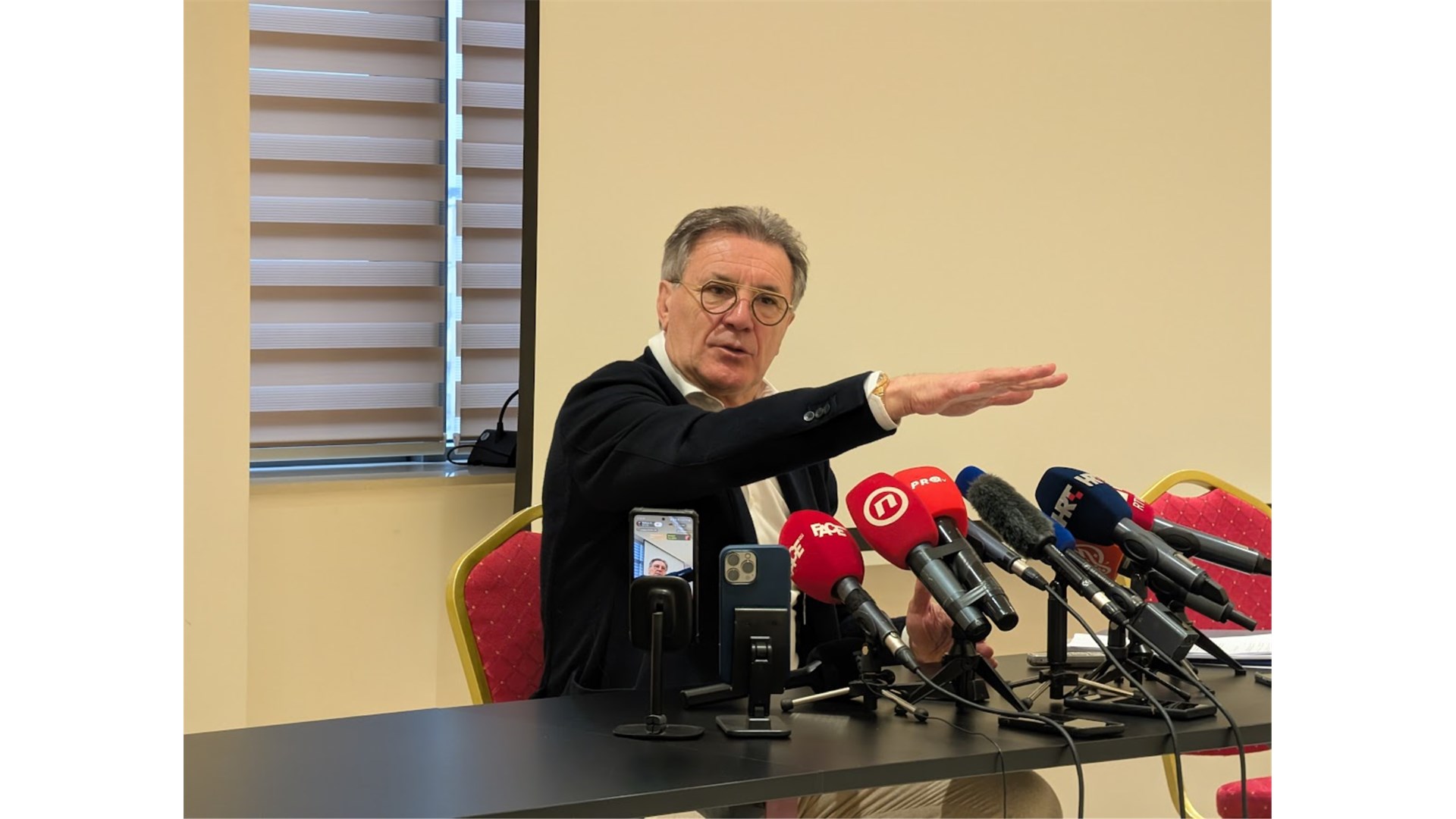 U restoranu u Ljubuškom tražili od Mamića pola milijuna eura!? Uskok sve istražuje