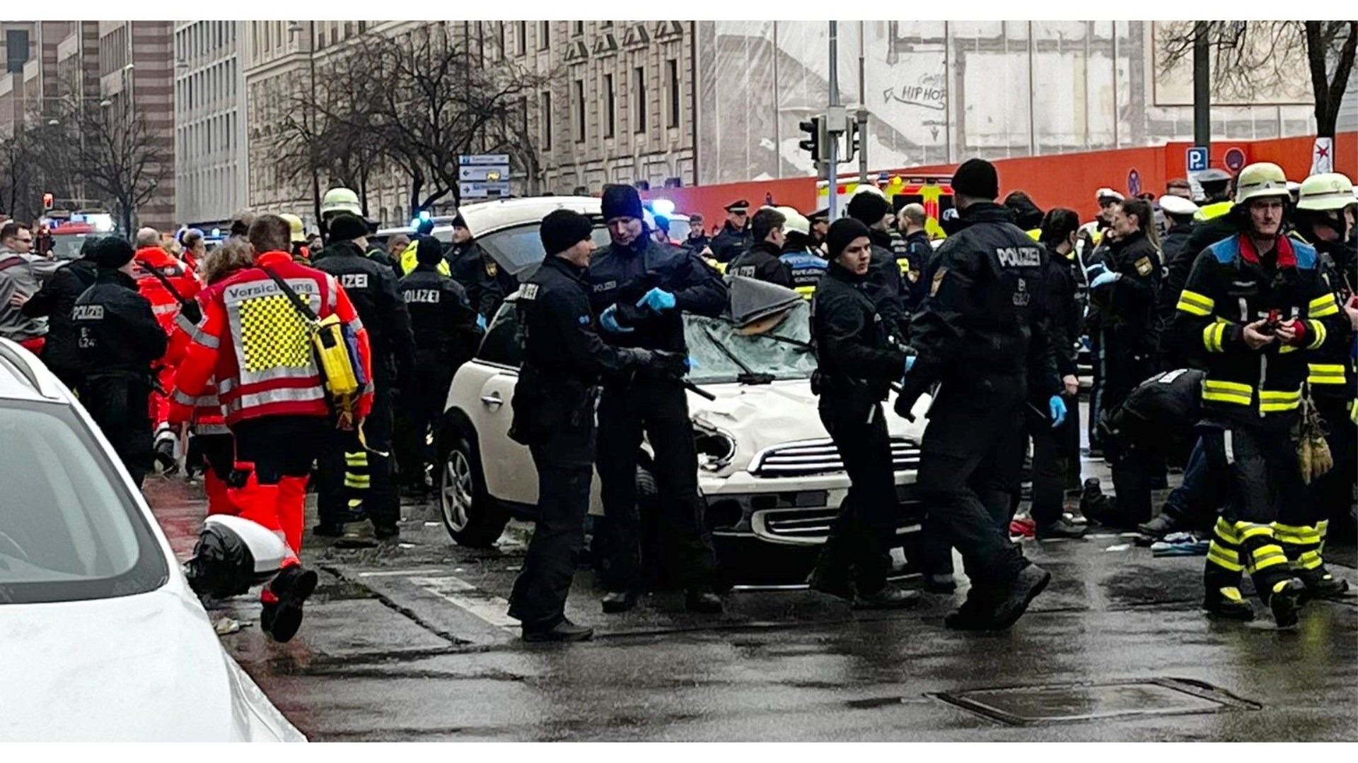 Užas u Münchenu! Automobilom se zabio u ljude,  najmanje 15 osoba je ozlijeđeno