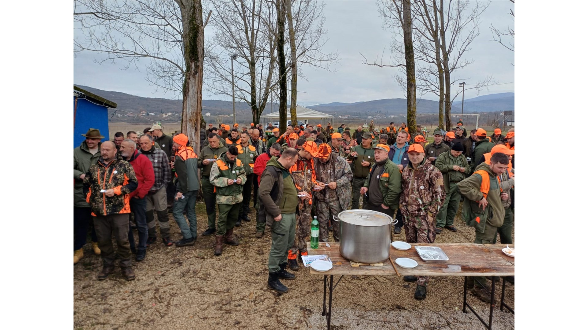 HLU Malič Grude uspješno organizirao hajku na štetočinu, a onda odličnu feštu i pomoć sugrađaninu FOTO