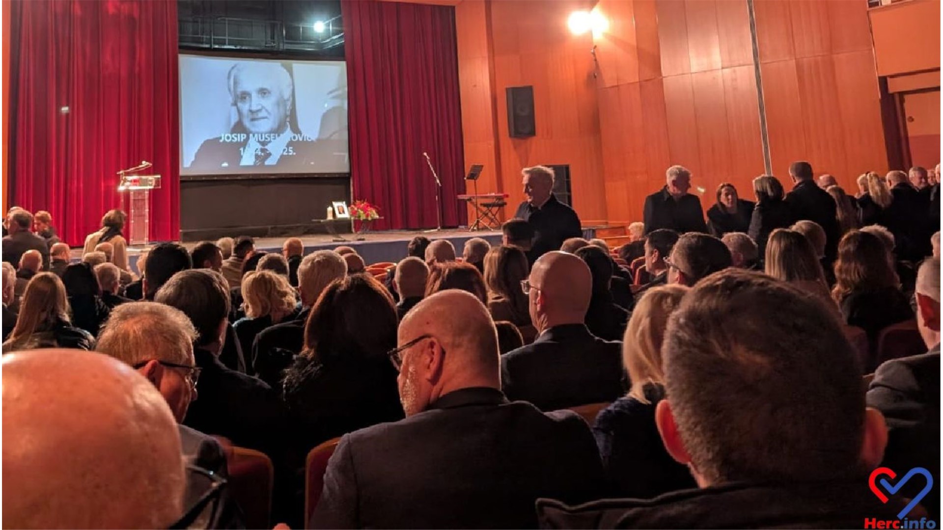 FOTO: Prijatelji iz BiH i Hrvatske oprostili se od Josipa Muselimovića! ''Učinio si toliko dobra, ostavio si trag''