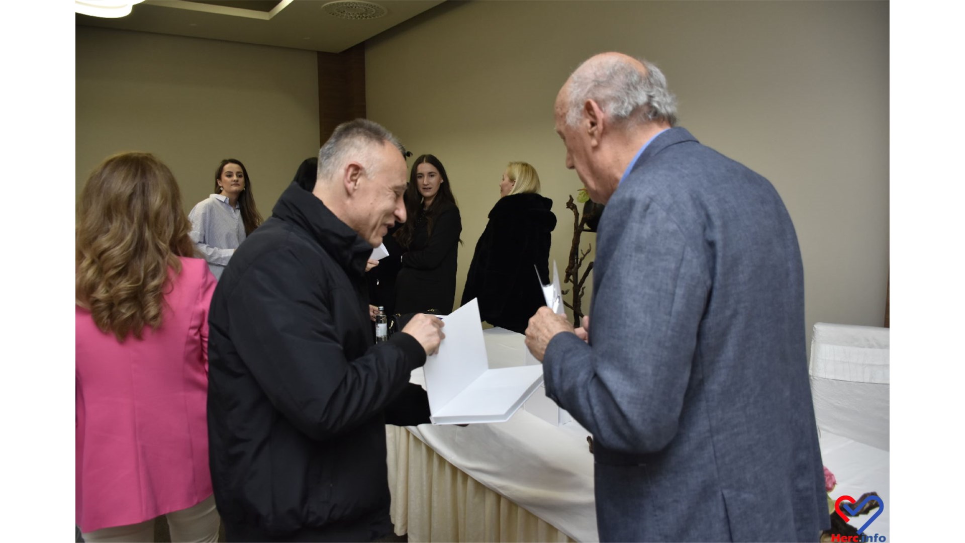 FOTO: U Ljubuškom predstavljen 6. 'Bilig' i priča o jednom hrvatskom hercegovačkom selu