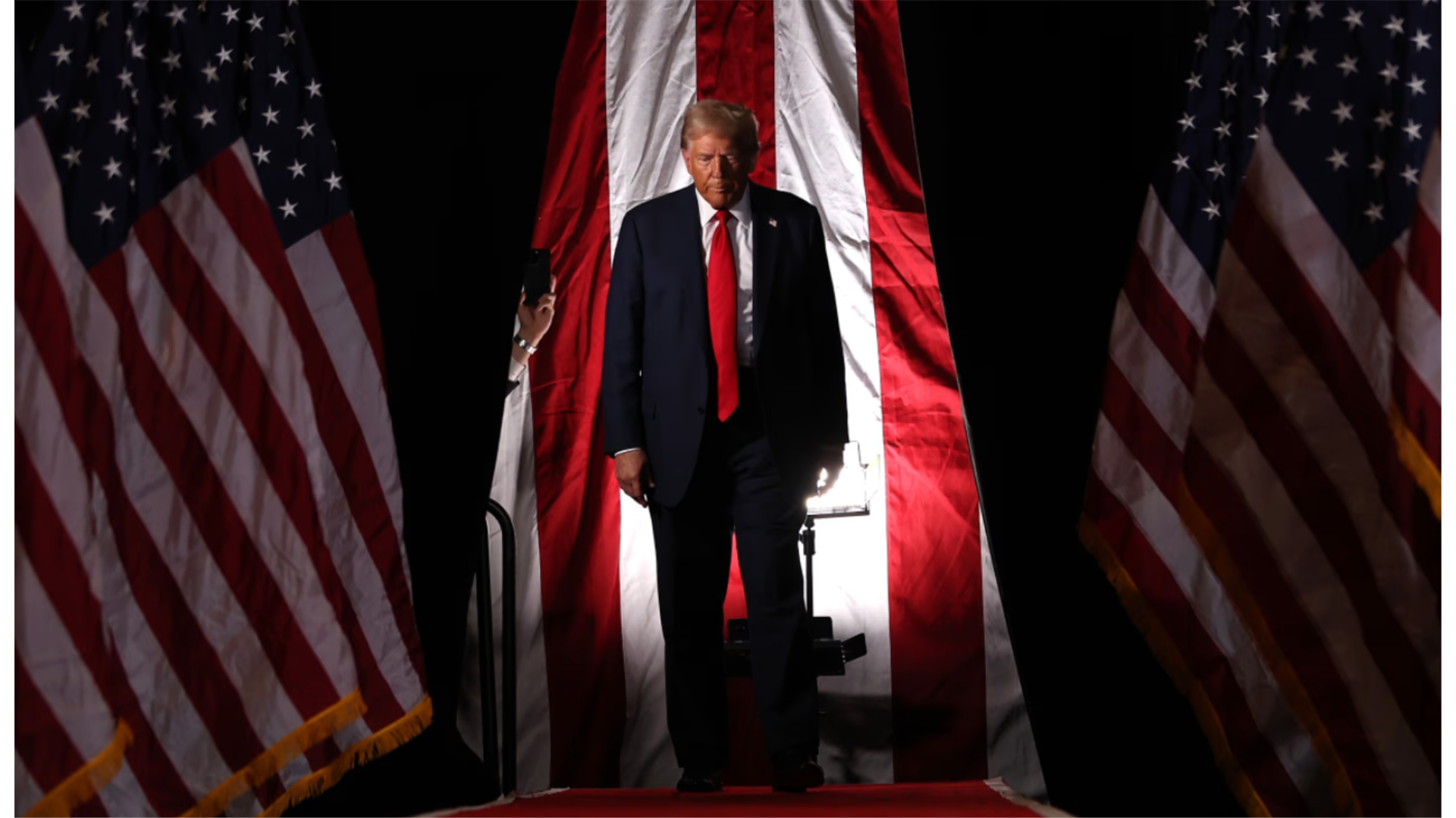 Eskalirali odnosi između Amerike i Kine! Banka Engleske izdala upozorenje