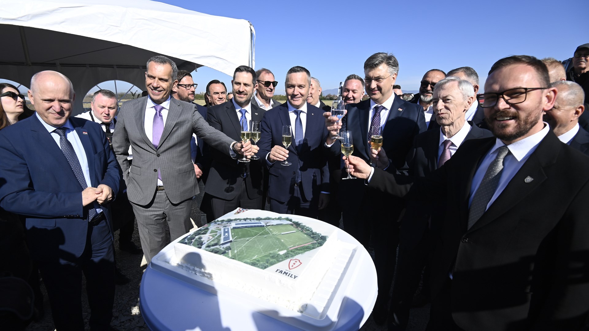 Svečano otvoreno gradilište budućeg kampa HNS-a FOTO