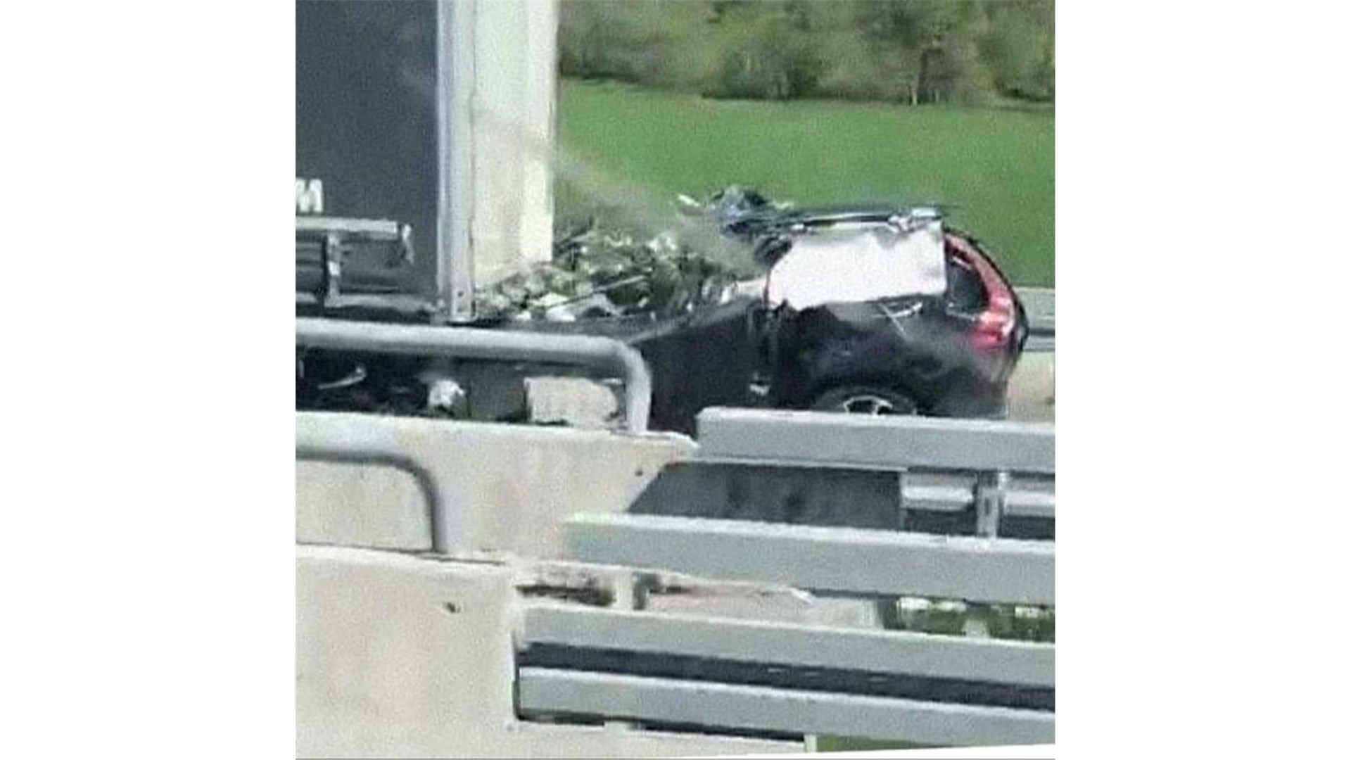 U teškoj prometnoj nesreći kod Banja Luke poginuli supružnici i dijete