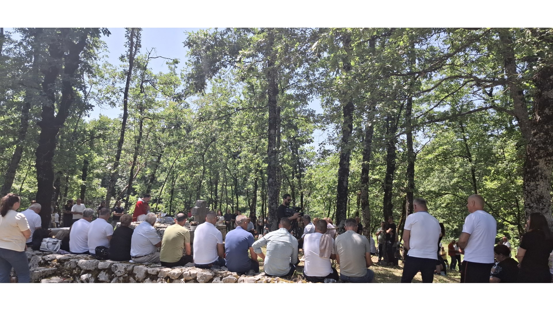 Služena misa na Biskupovu grobu FOTO