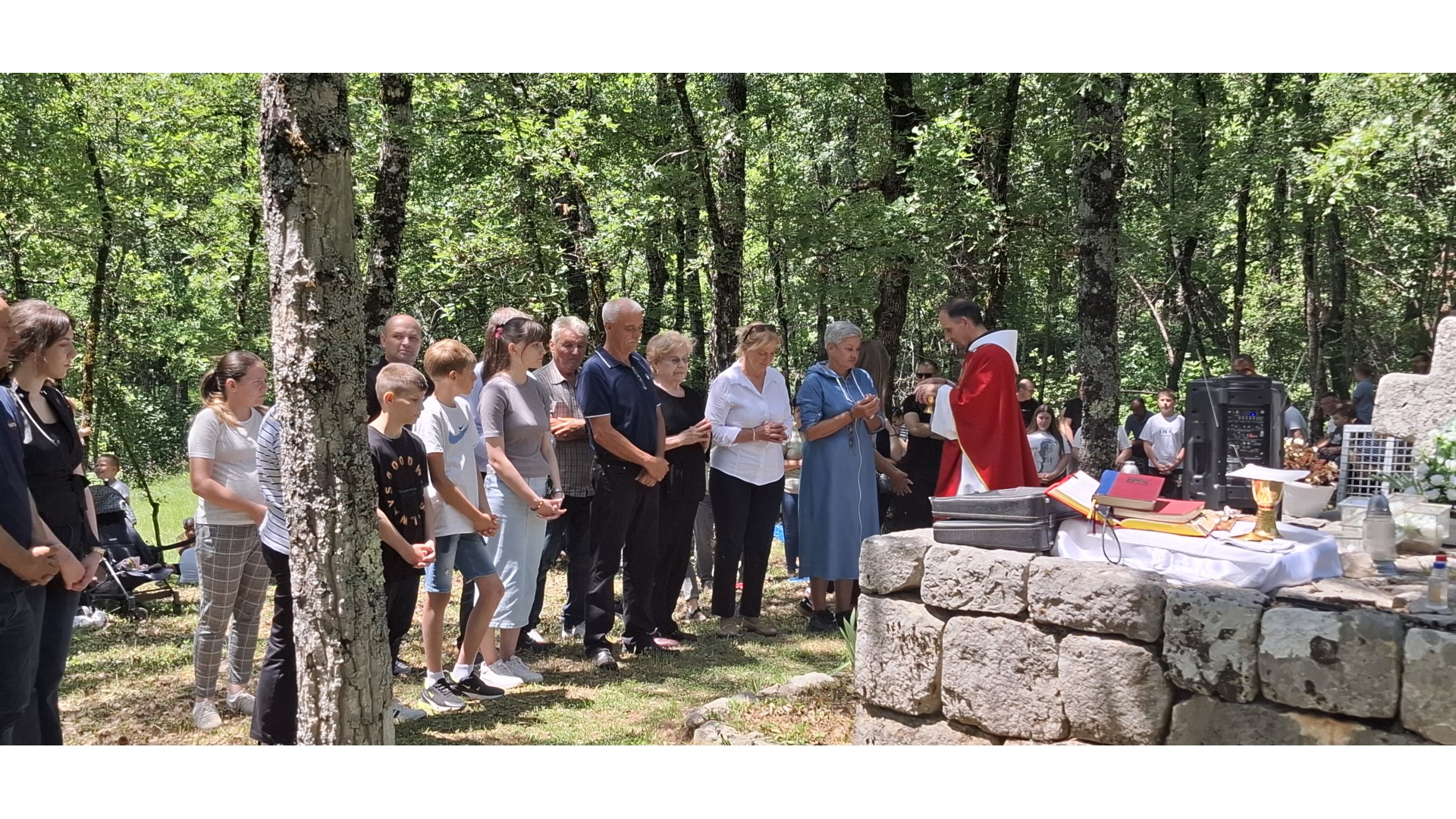 Služena misa na Biskupovu grobu FOTO