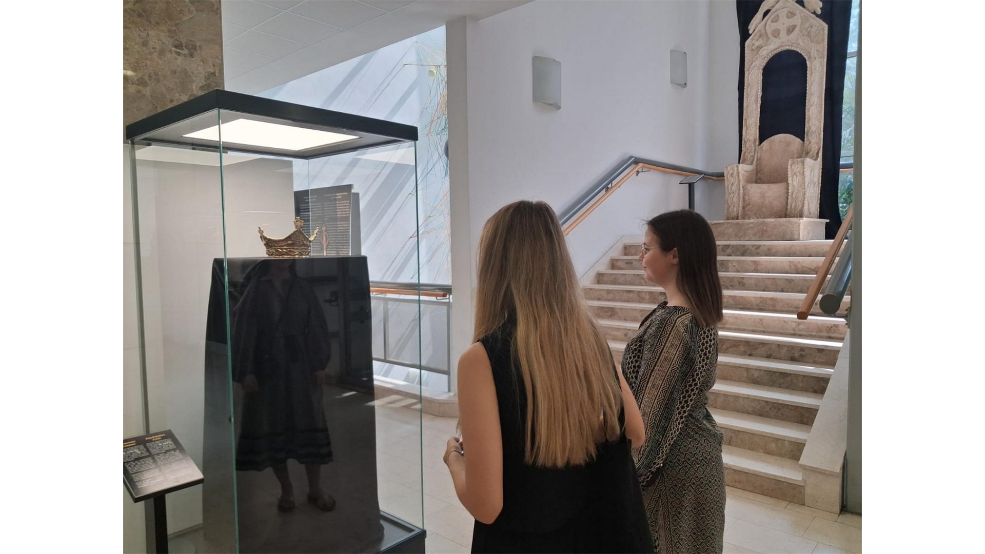Na Filozofskom fakultetu SUM-a može se pogledati izložba o krunidbi kralja Tomislava FOTO
