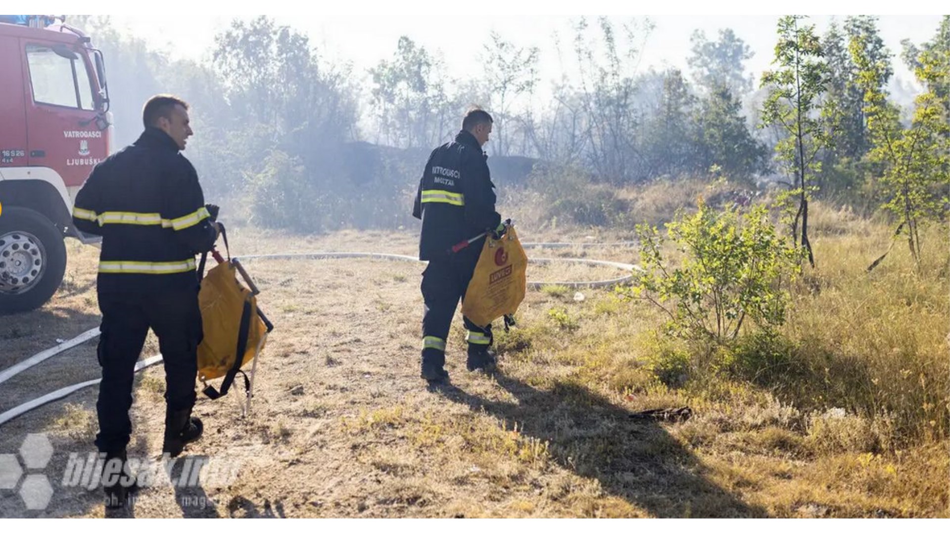 Ljubuški: Požar pod kontrolom, Air tractor i danas gasi u Sovićima