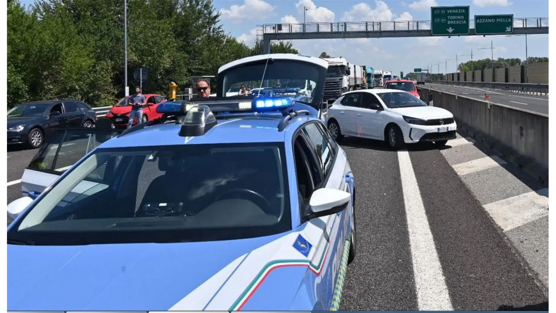 Dvoje poginulih u zrakoplovnoj nesreći u Italiji