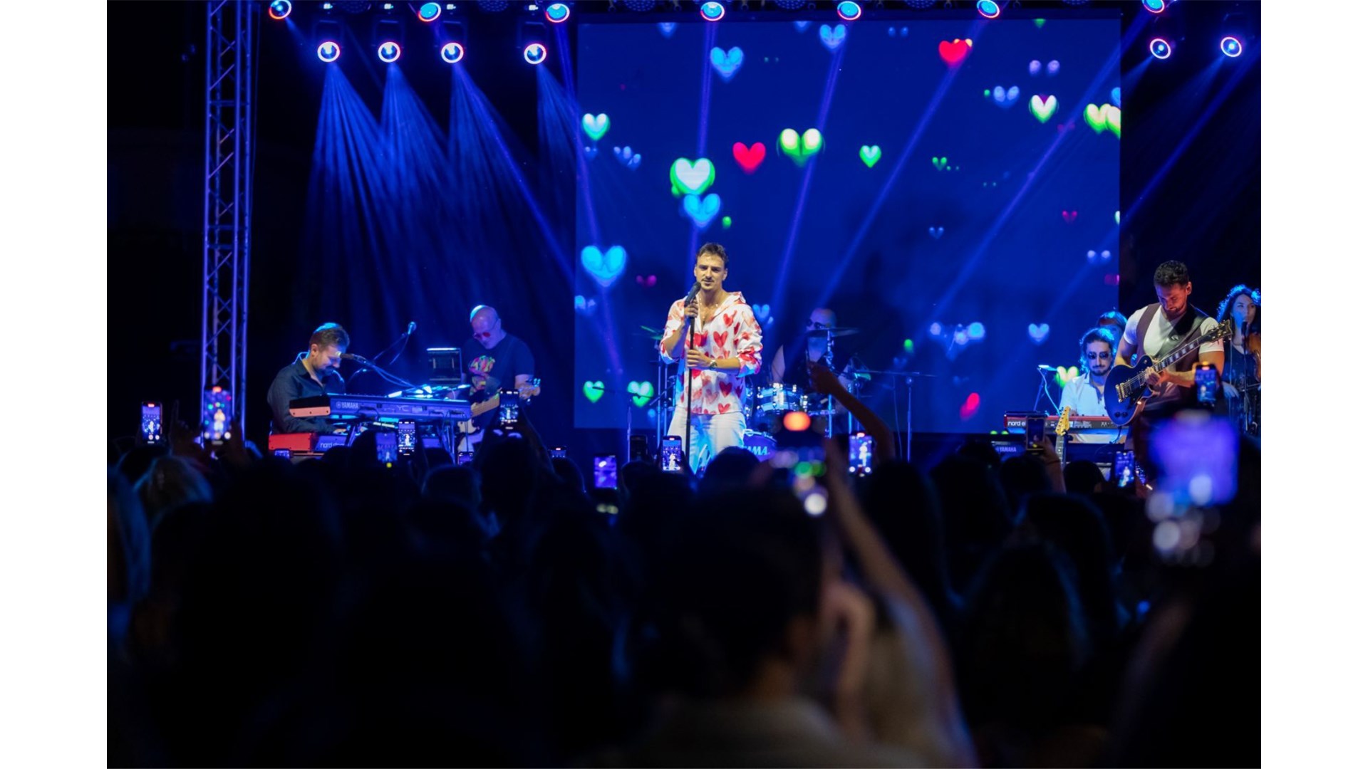 Adi Šoše održao koncert karijere u svom rodnom gradu FOTO
