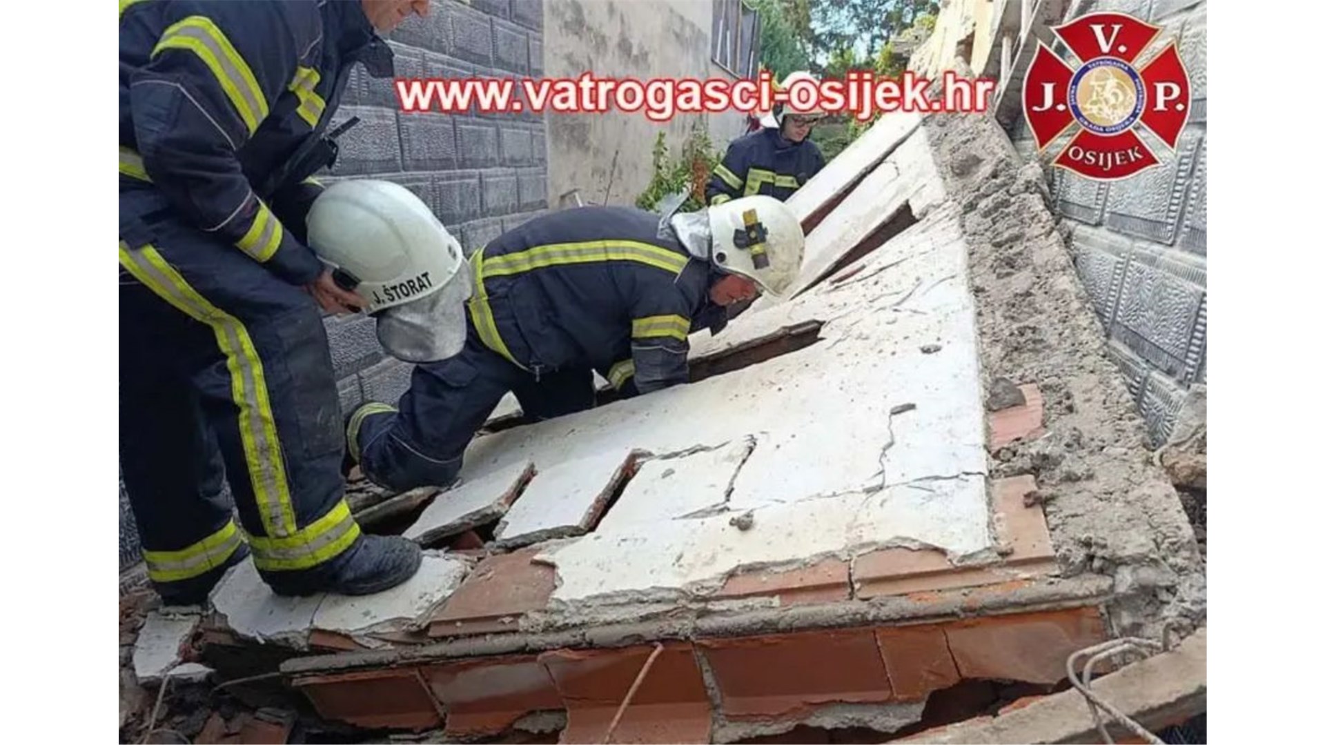 UŽAS - Radnike prignječio zid