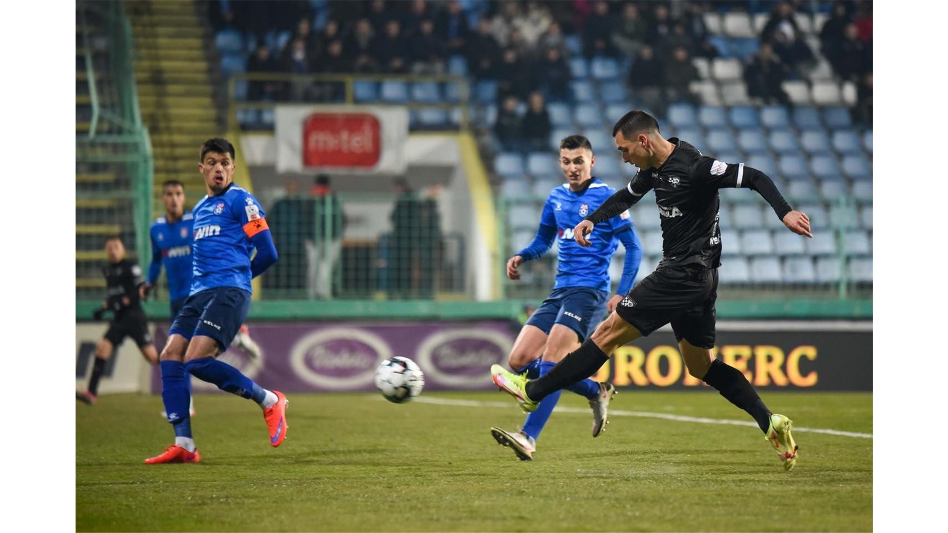 Posušje i Široki Brijeg susjedski podjelili bodove