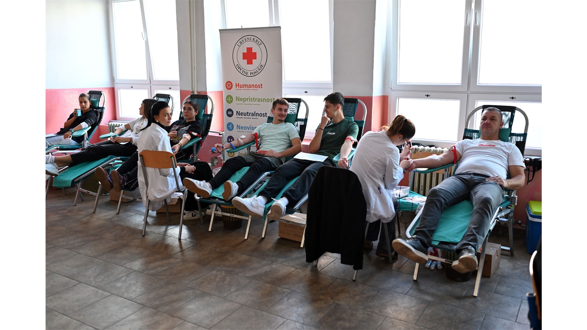 Posuški srednjoškolci pokazali humanost u akciji darivanja krvi