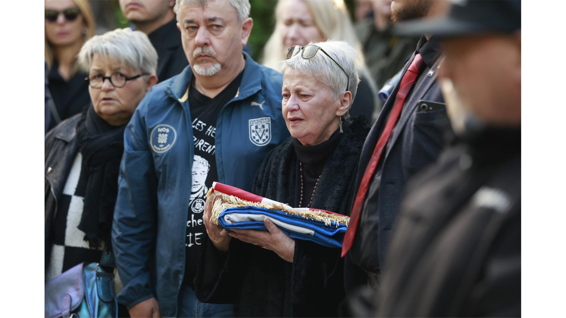 FOTO: Hrvati iz Hrvatske, BiH, svijeta... okupili se na ispraćaju velikog Jean Michel Nicholiera