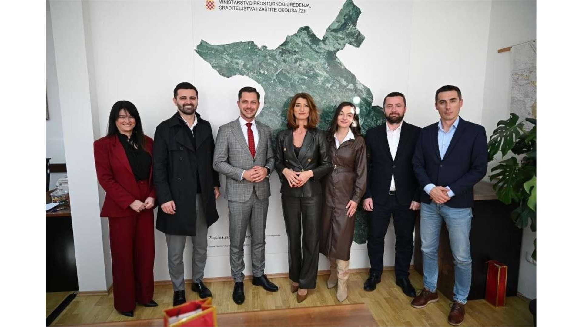 Ministrica Katić posjetila ŽZH: Podrška razvoju cestovne infrastrukture i projektima u Posušju