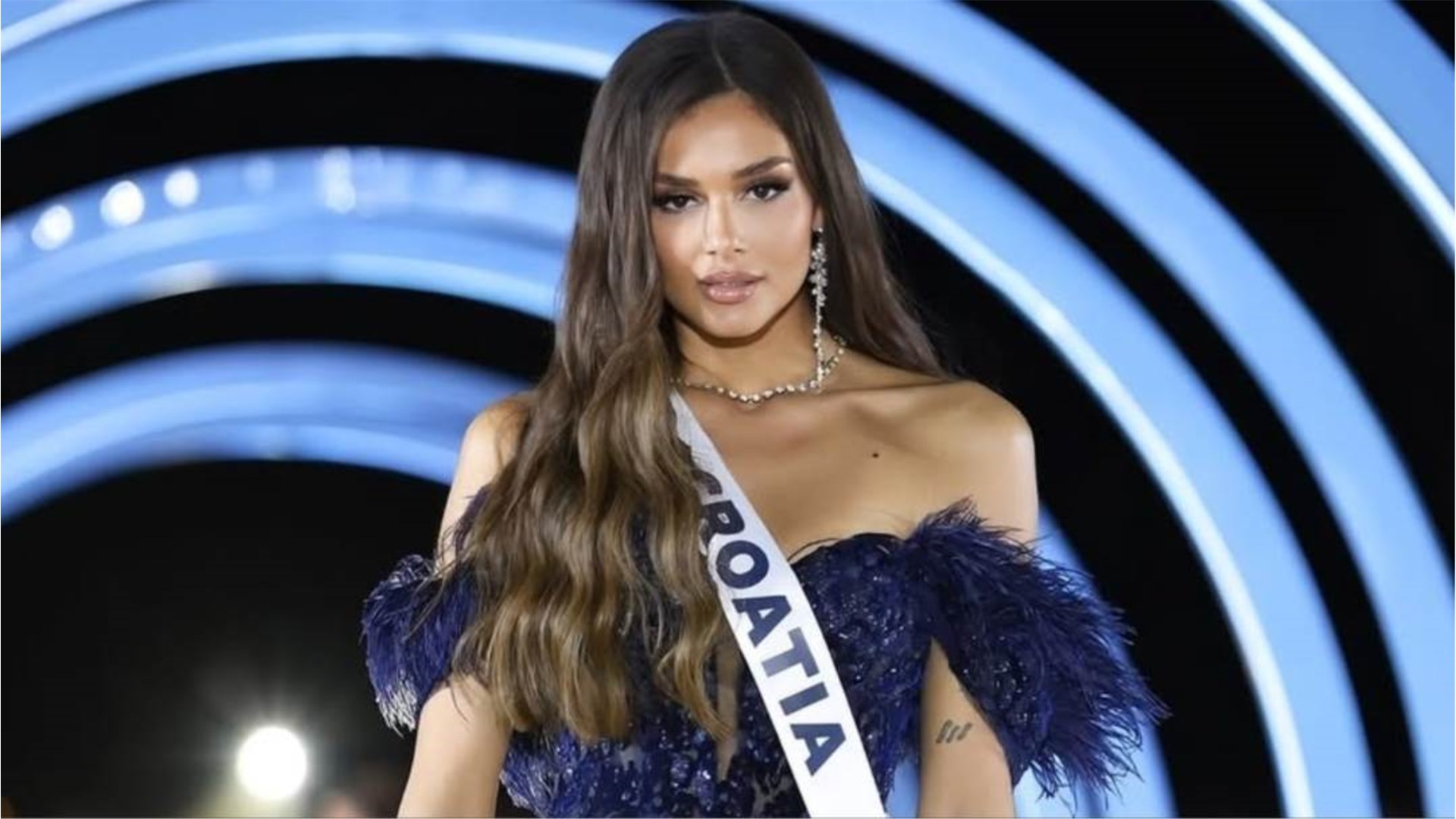 Miss Universe: Uvijek me prate molitva i krunica, u potrazi za mirom idem u Međugorje