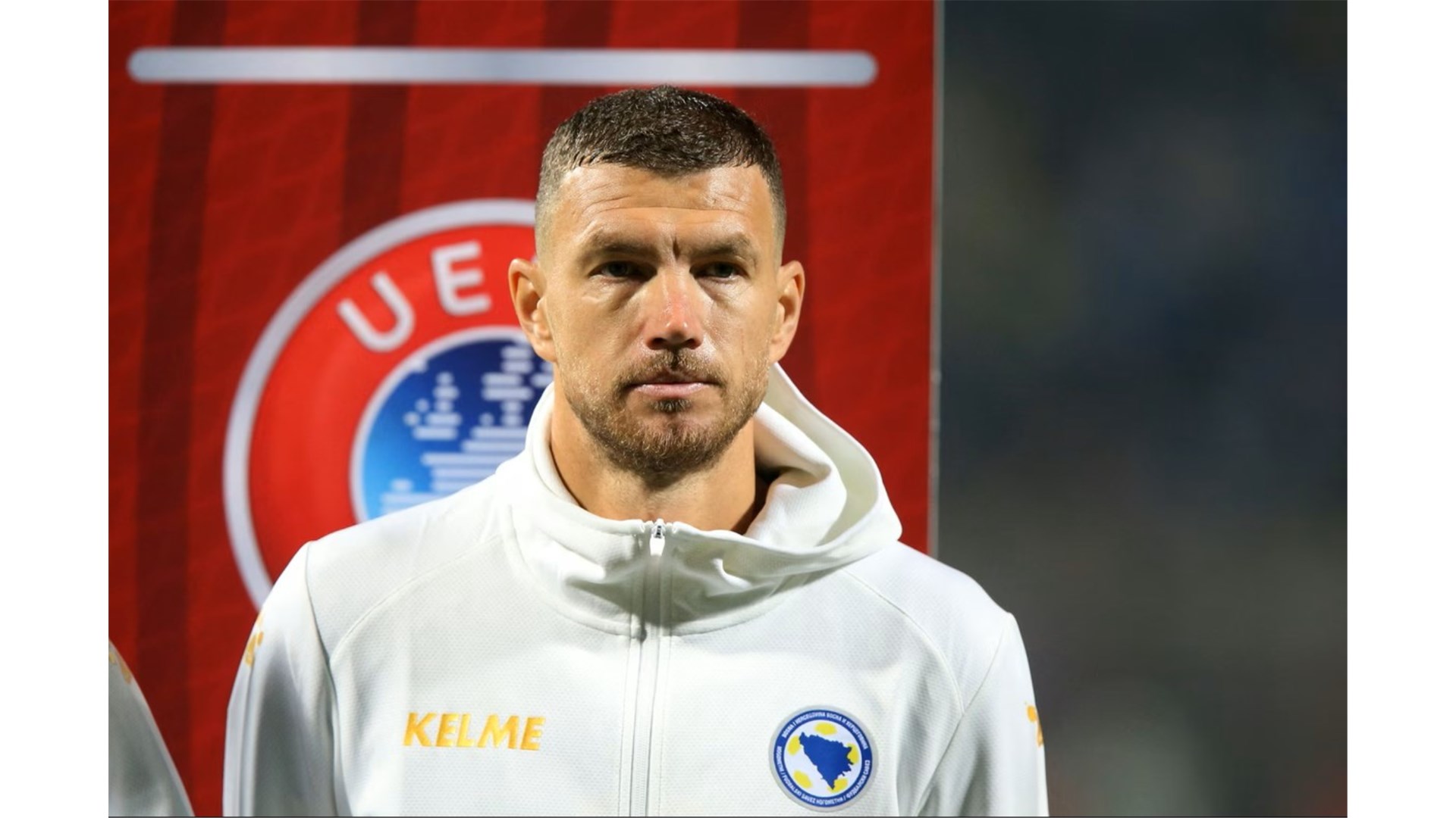 BiH srušila Rumunjsku! Nikola Katić iznudio crveni karton, Džeko briljira na pragu 40-e