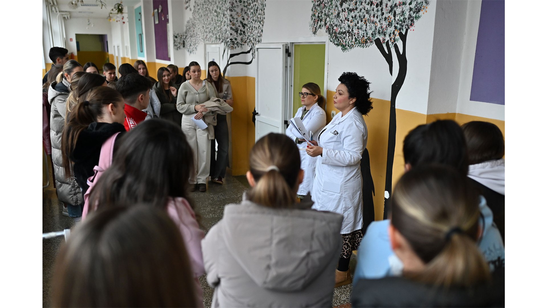 Grudski srednjoškolci darovali 22 doze krvi FOTO