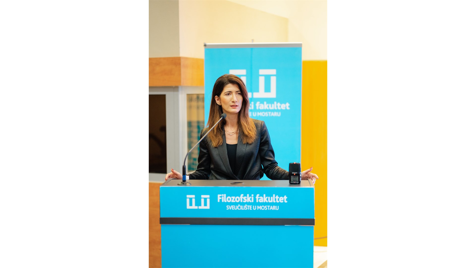 FOTO: Svečanom akademijom obilježena 20. godišnjica Filozofskog fakulteta SUM-a