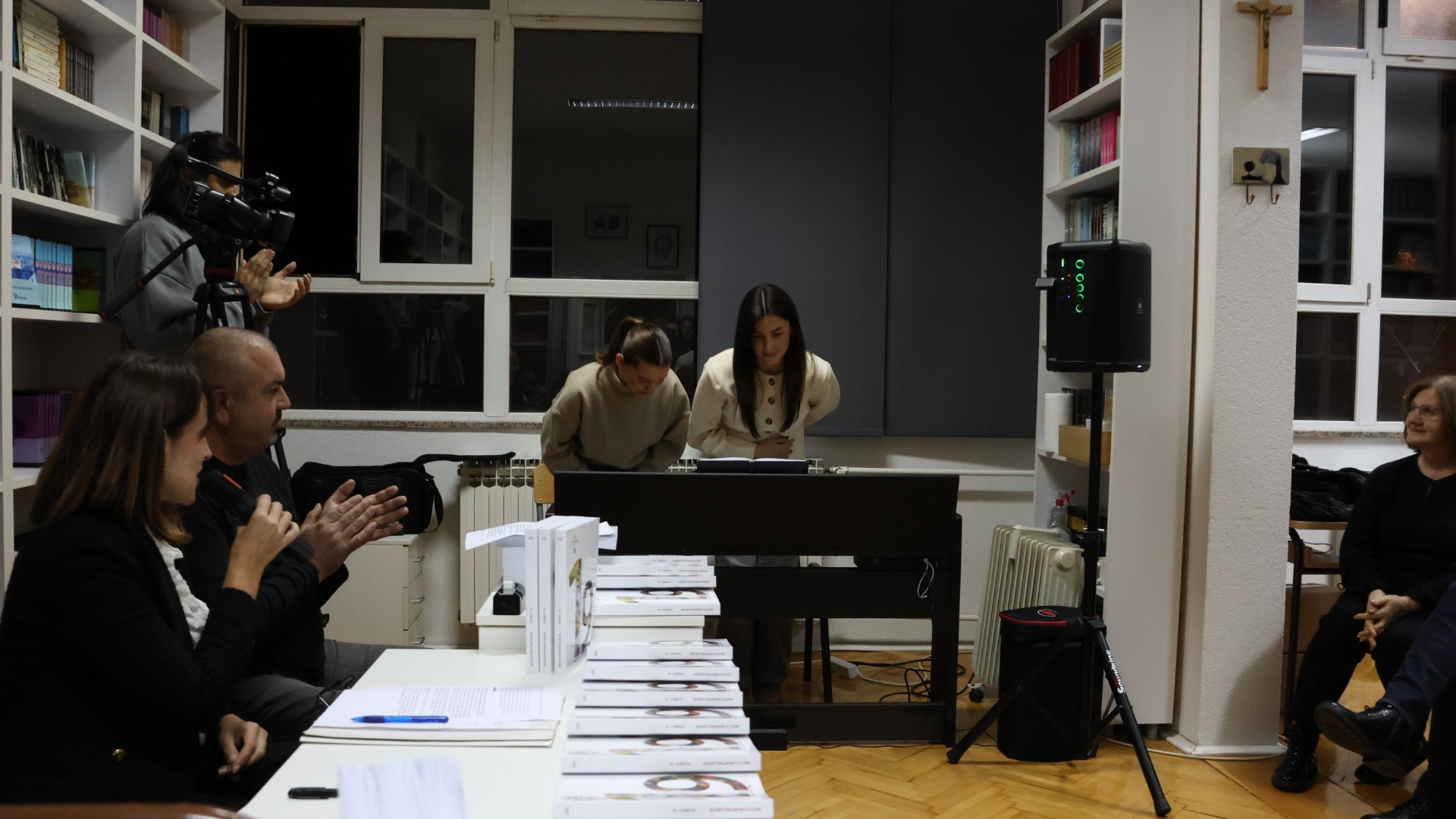 FOTO: Predstavljen Godišnjak MH Grude, dodjeljene i plakete dugogodišnjim suradnicima