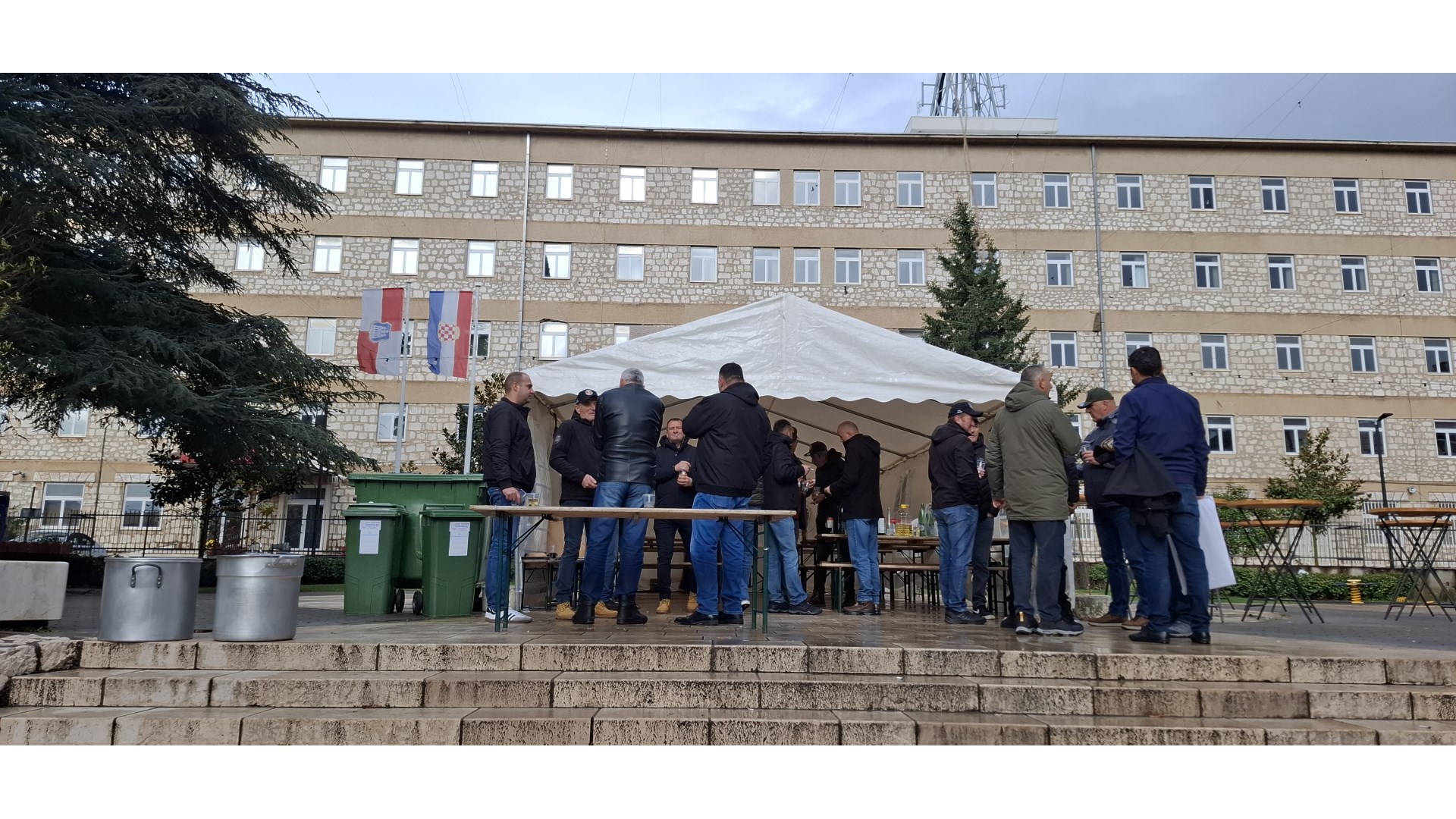 Branitelji u Grudama 14. put se družili na Badnjak