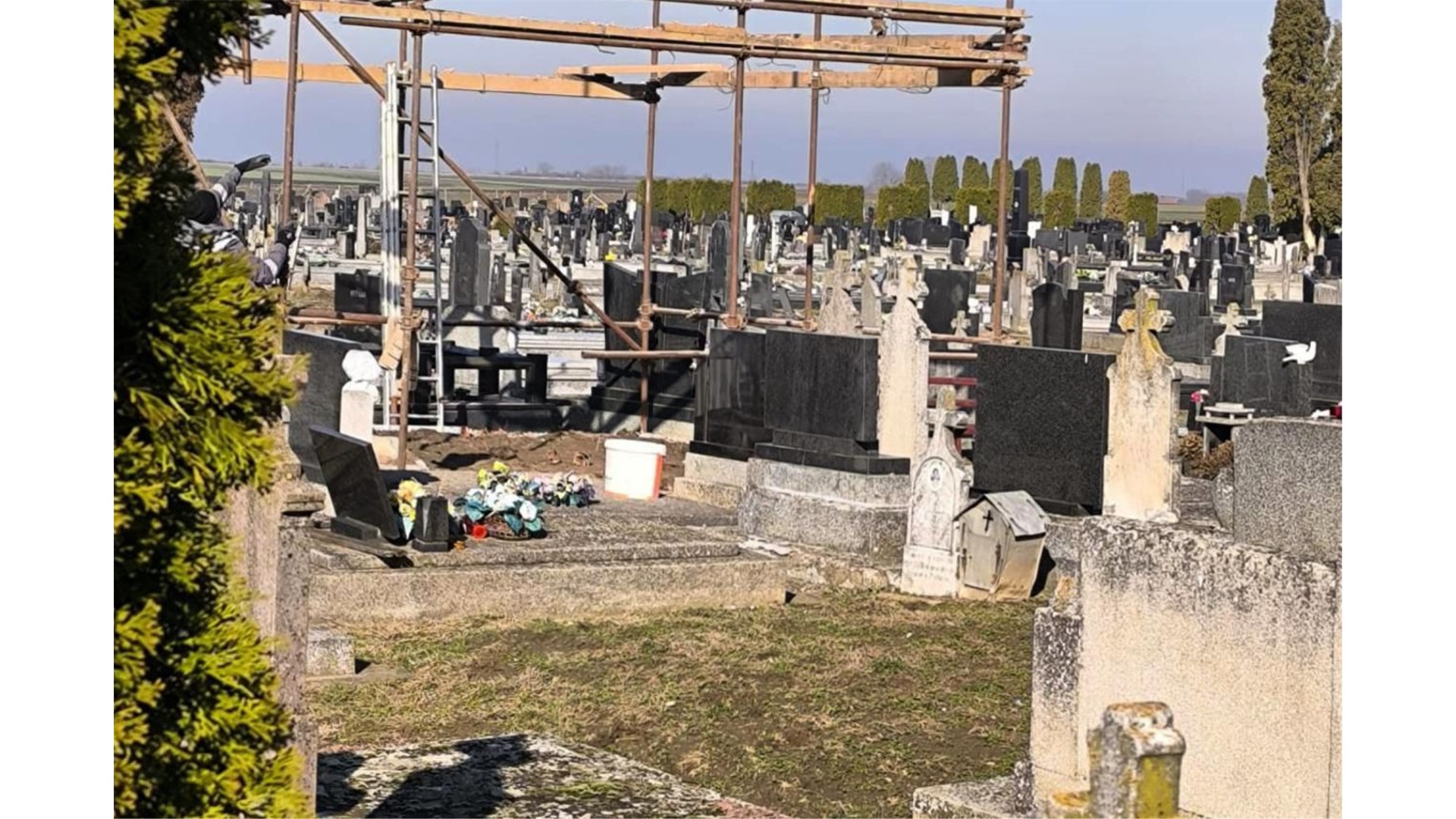 Vukovar: Nakon više od 30 godina u Vukovaru uklonjen mauzolej četničkom vojvodi 