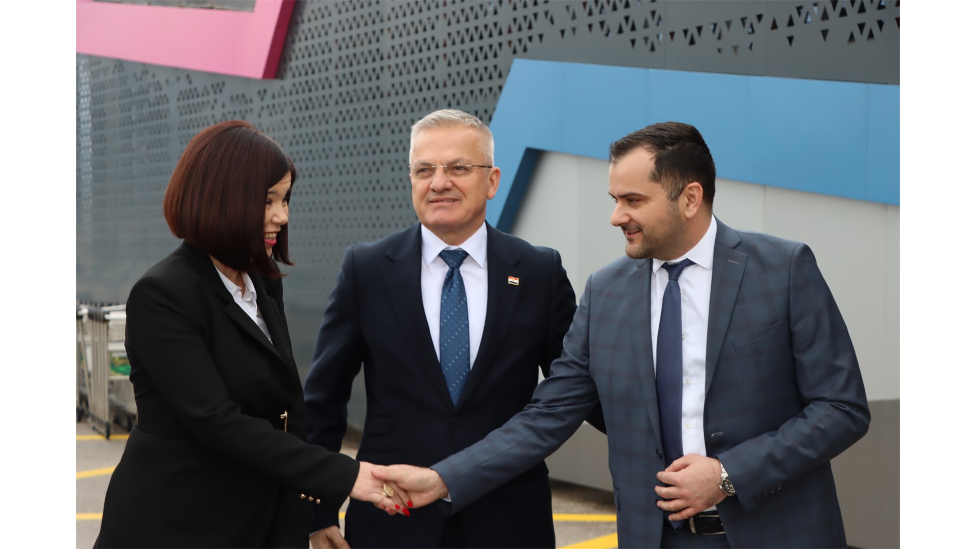 U Zračnoj luci Mostar potpisani ugovori vrijedni 1,75 milijuna eura FOTO