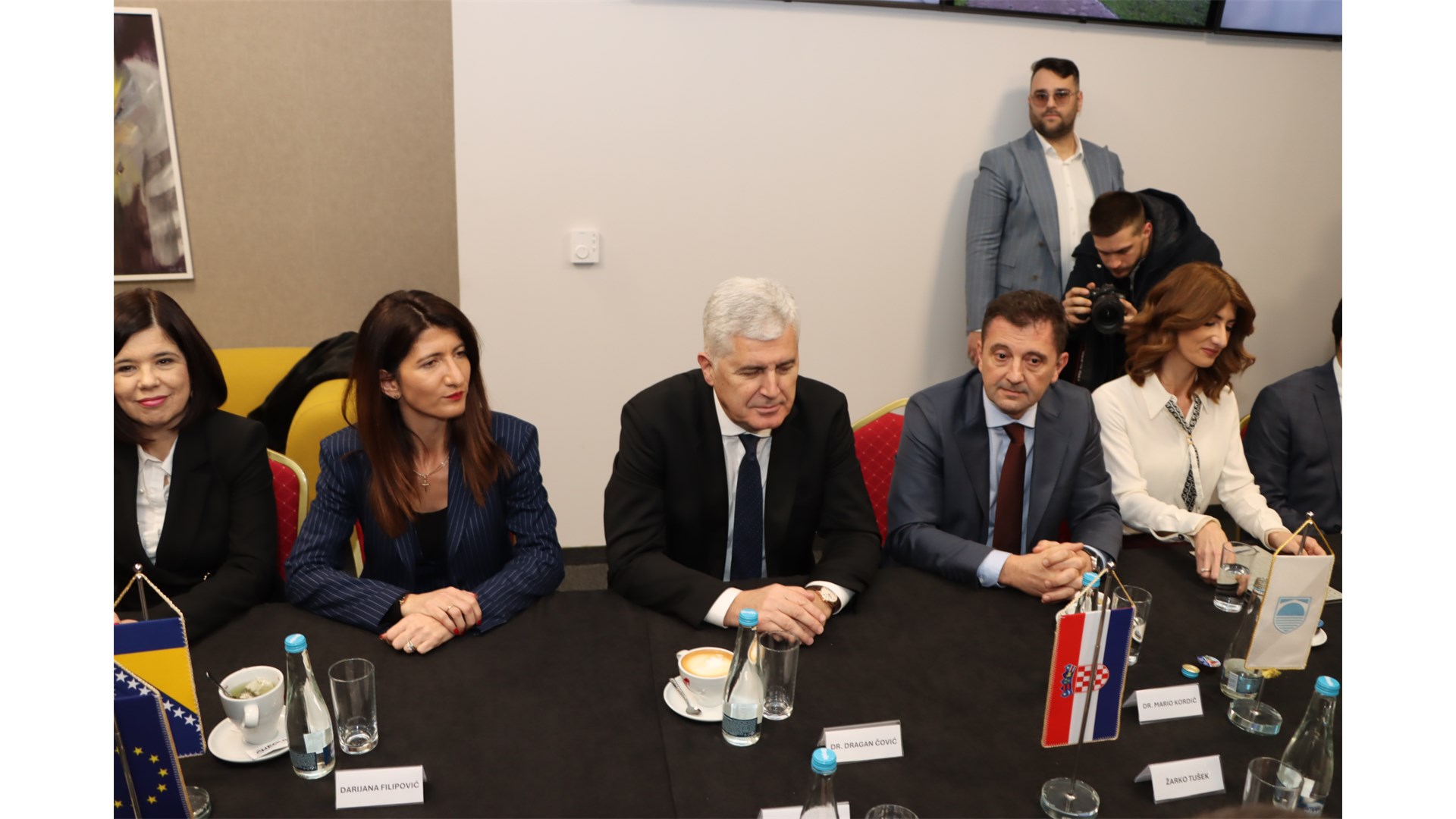 U Zračnoj luci Mostar potpisani ugovori vrijedni 1,75 milijuna eura FOTO