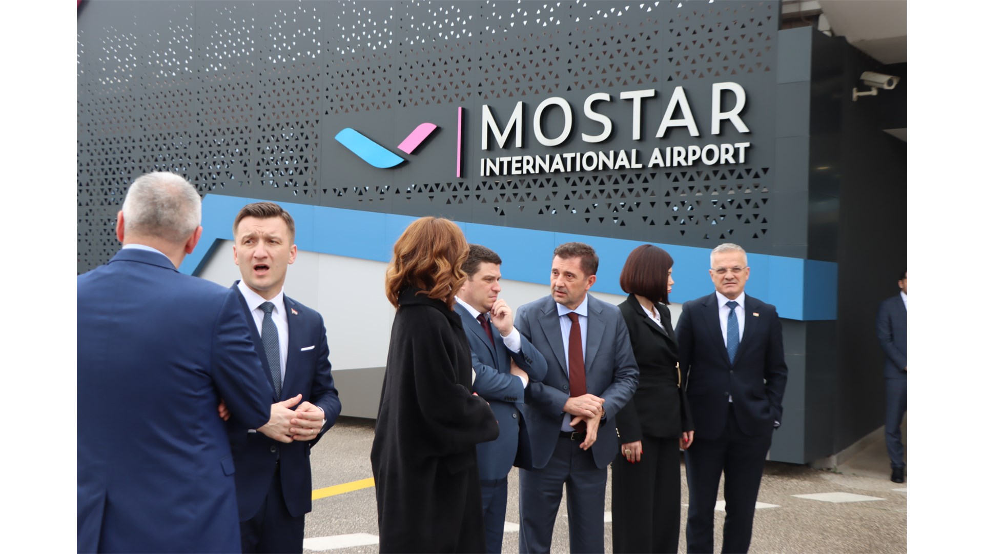 U Zračnoj luci Mostar potpisani ugovori vrijedni 1,75 milijuna eura FOTO