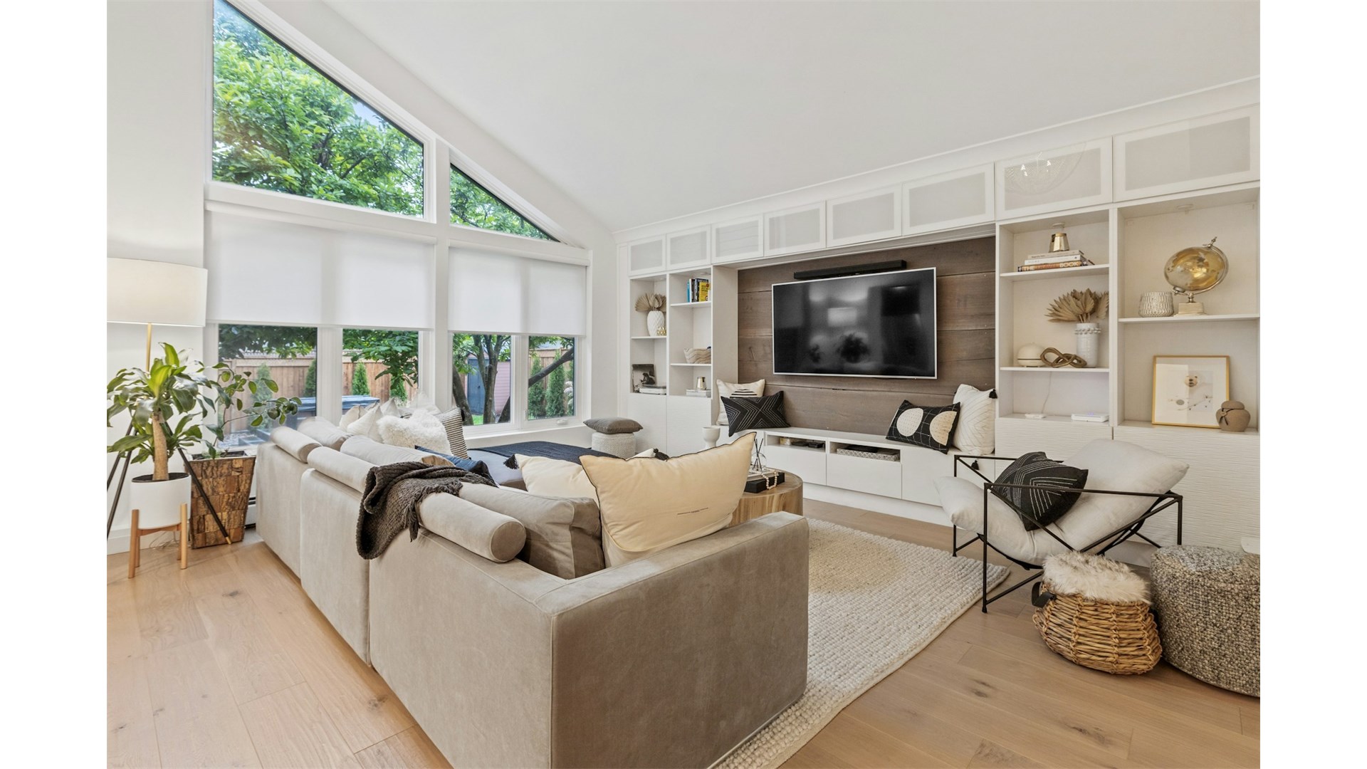 Uređenje obiteljskog doma: Kako uskladiti podove i namještaj za dugotrajnost