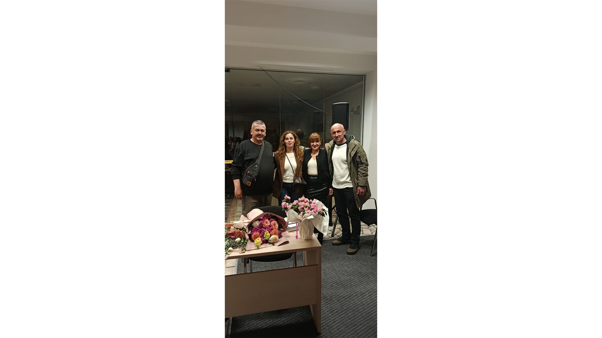 Prepuna knjižnica s oduševljenjem dočekala nove knjige Mirjane Barać: 'Nebo u nama' i 'Šapat vremena'