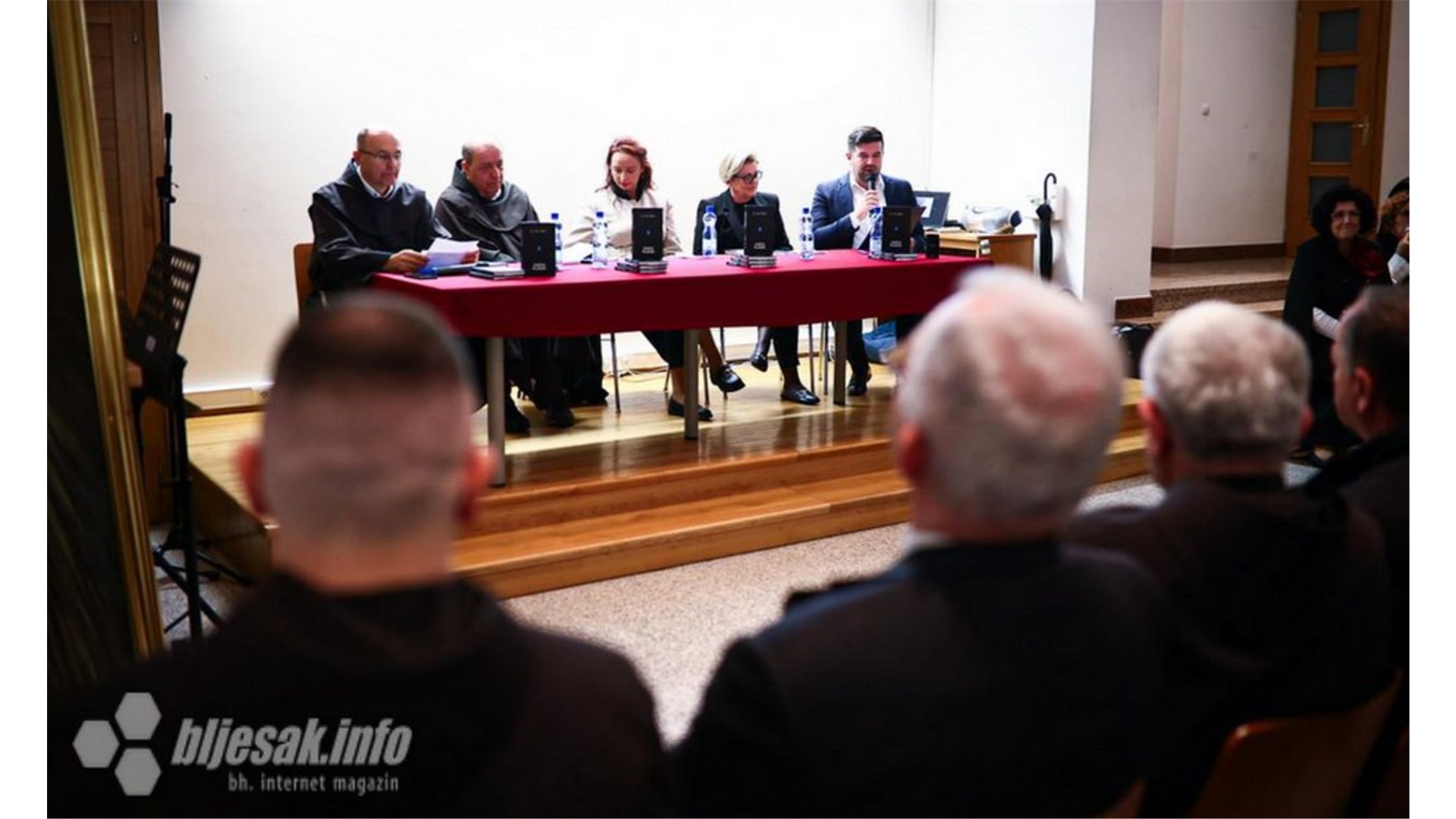 Predstavljena knjiga fra Ike Skoke u Mostaru: ''Čovjek se ne treba plašiti suza