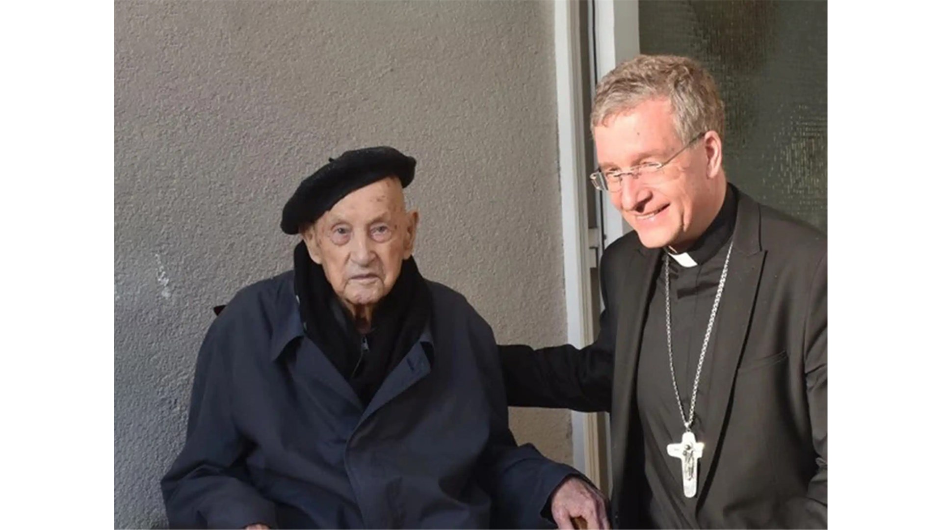 Najstariji svećenik na svijetu ima 110 godina