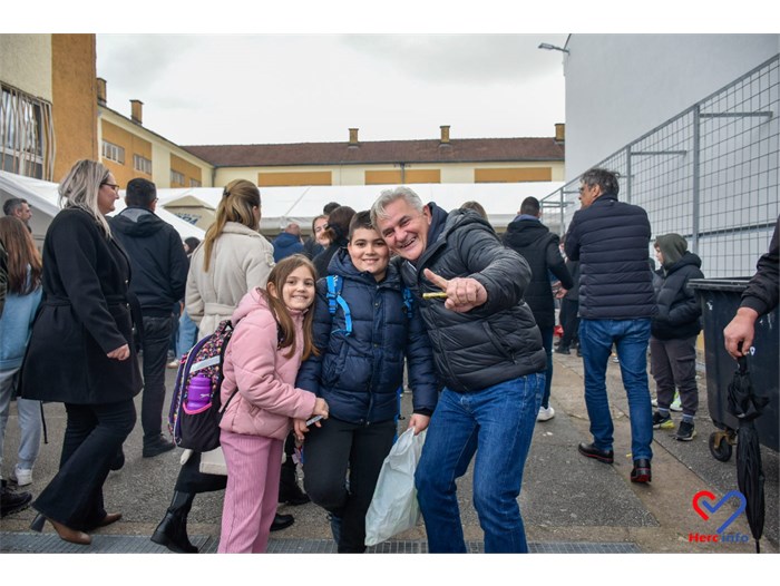 FOTO: Evo kako je bilo u Ljubuškom, zlatni rukometaši s broncom oko vrata osvojili su srca svih