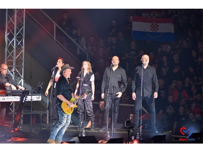 FOTO: Bili smo na Thompsonovu koncertu u Širokom Brijegu! Spektakl za pamćenje