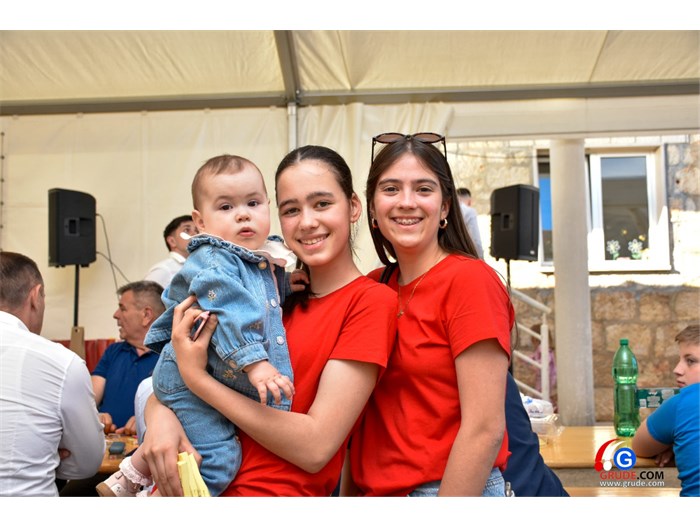 FOTO: DRAGIĆINA više od stoljeća pod zaštitom SVETOG JURE! Fra Luka: Velike stvari u životu traže žrtvu 