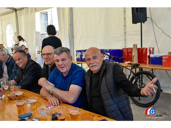 FOTO: DRAGIĆINA više od stoljeća pod zaštitom SVETOG JURE! Fra Luka: Velike stvari u životu traže žrtvu 