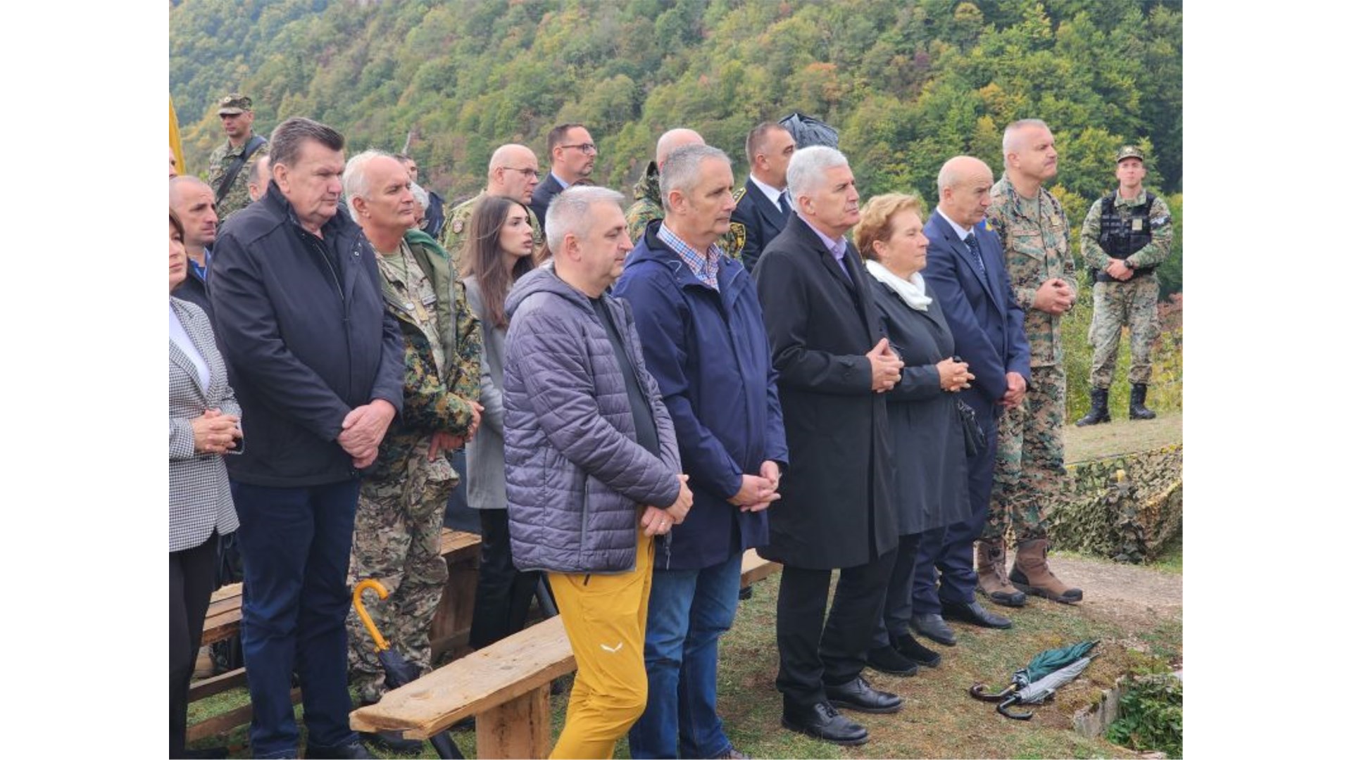 FOTO: Je li nadbiskup Vukšić s Bobovca poslao snažnu poruku Plenkoviću i Milanoviću!?