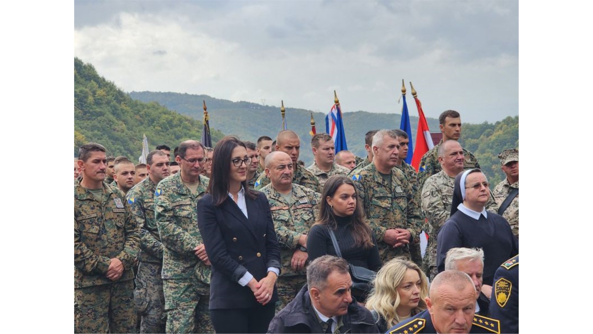FOTO: Je li nadbiskup Vukšić s Bobovca poslao snažnu poruku Plenkoviću i Milanoviću!?
