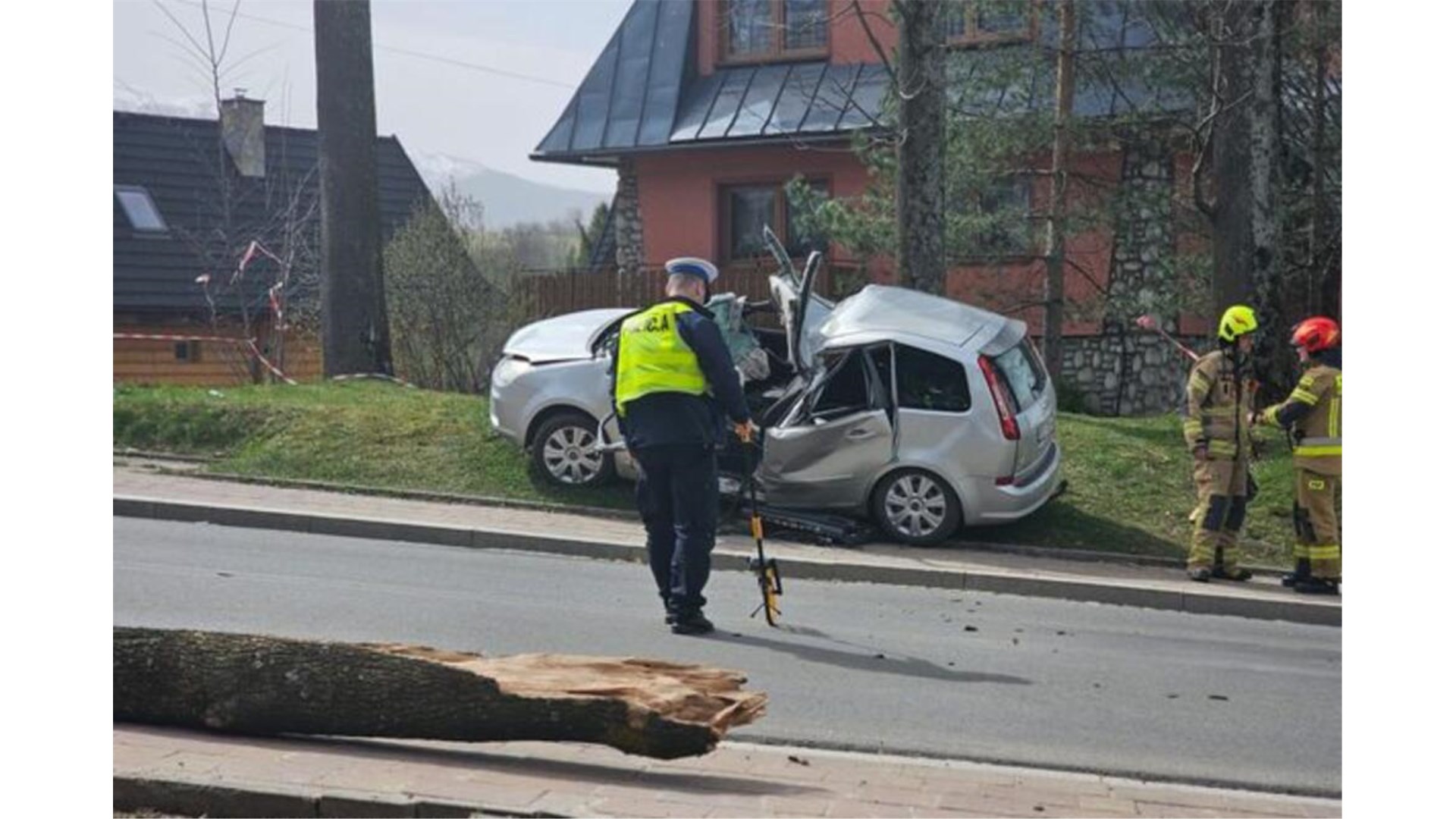 Nevrijeme poharalo jug Poljske! Pet smrtno stradalih, među njima i dvoje djece