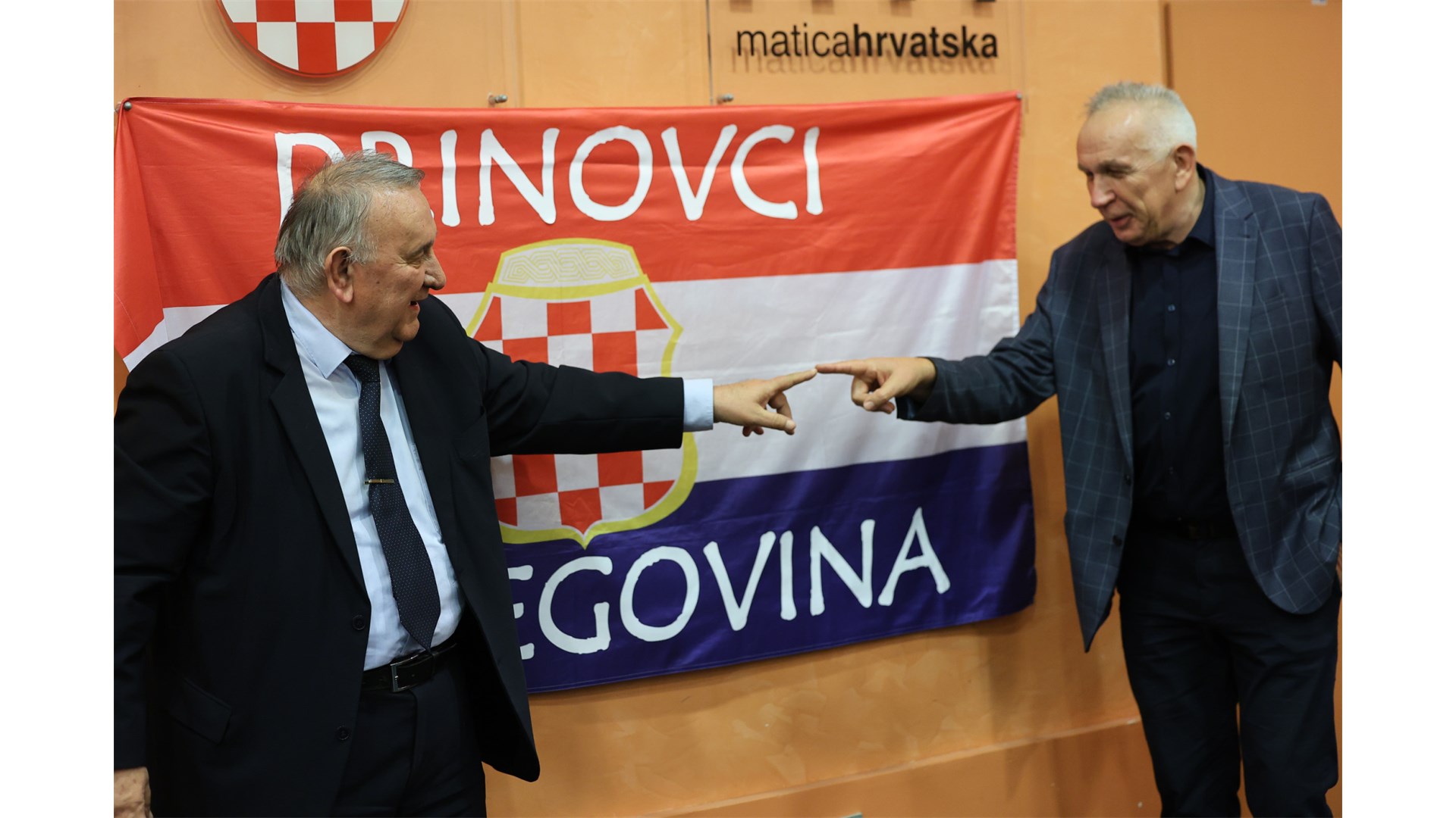 U Zagrebu predstavljena knjiga Petra Majića ''Drinovci su čuđenje u svijetu'' FOTO