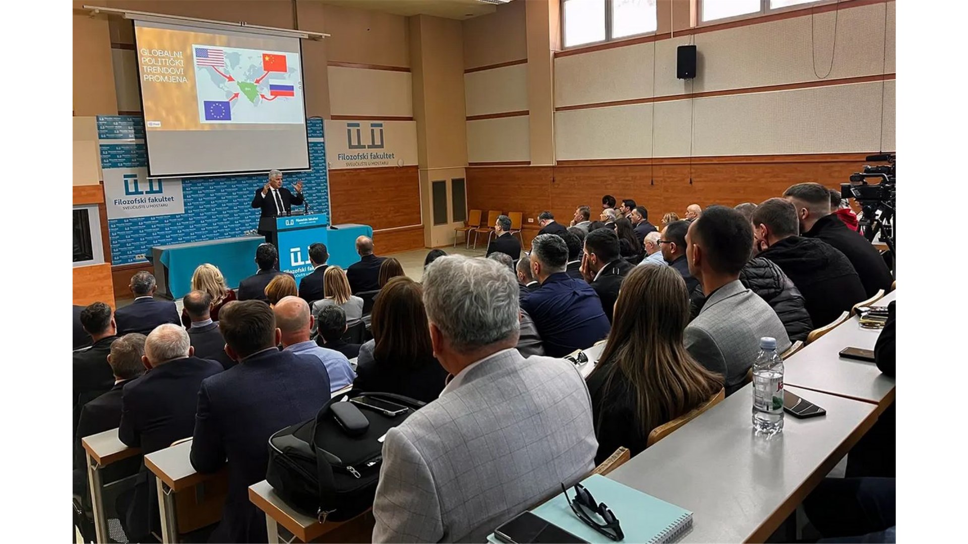 Čovićevo predavanje na SUM-u: Američka administracija u pola godine potpuno promijenila pristup BiH